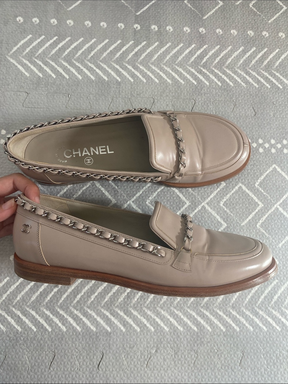 Chanel leather tan chain loafers